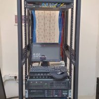 نصب رک و تجهیزات جانبی آن